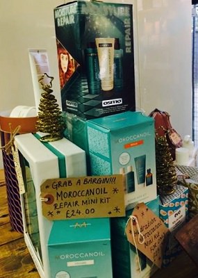 Christmas Cheer at Bliss Salons Christmas Cheer at Bliss Salons