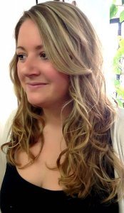 long-curly-blonde-hair