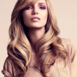 blow-dried-sleek-hair-for-prom-graduation