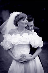 bridal-hair-groom-bride-wedding-hair