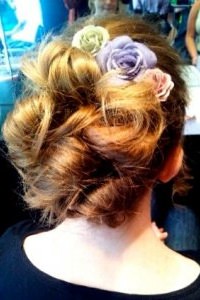 flowers-bridal-wedding-hair