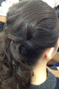 bride-hair-up